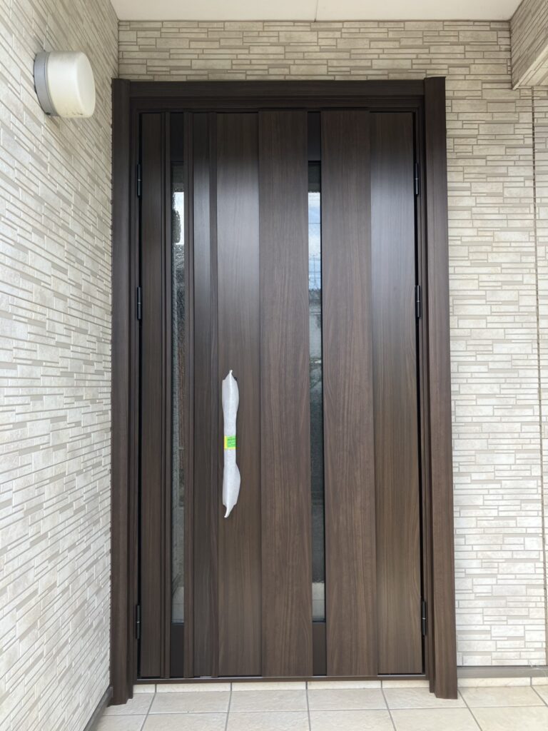 YKK 玄関ドア　リフォーム