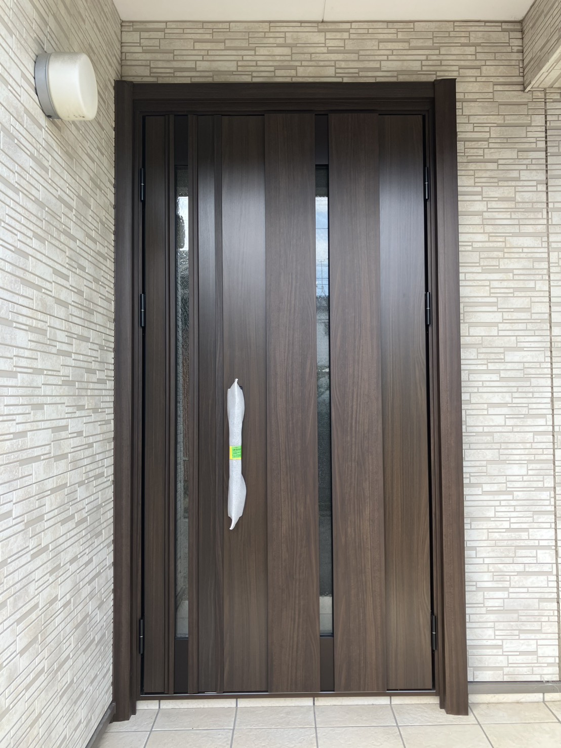 YKK 玄関ドア　リフォーム