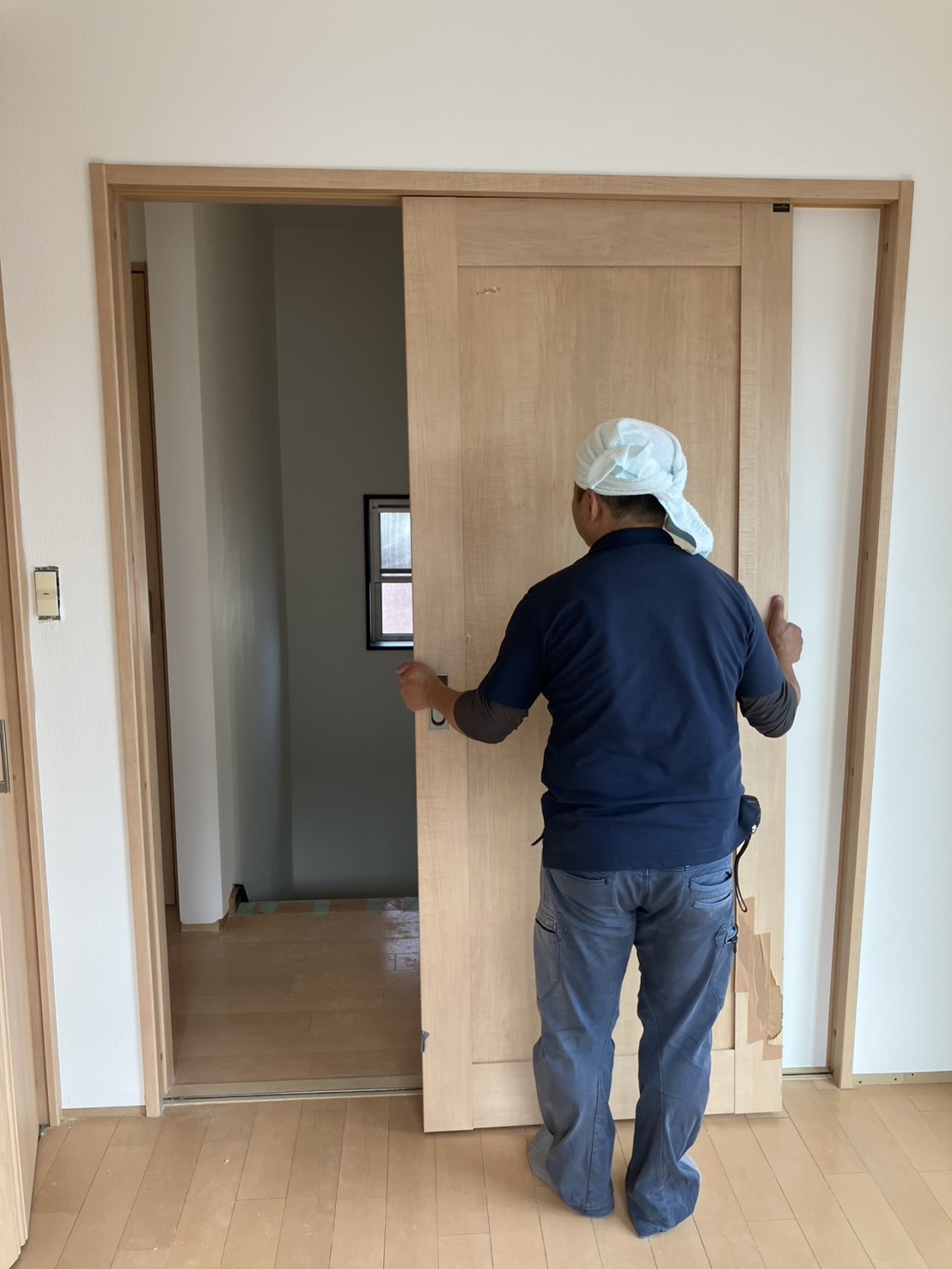 建具ドア交換　ウッドワン製