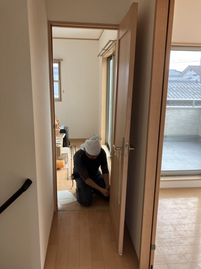 ドア交換　ドア調整