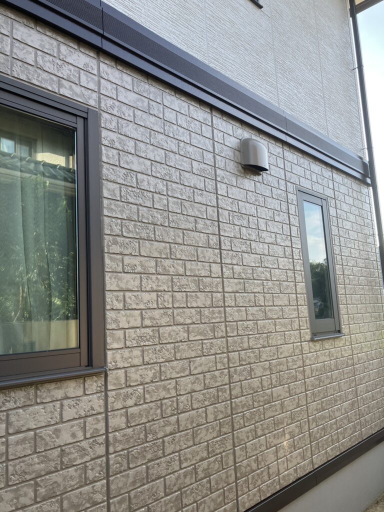 多彩色仕上がり　外壁塗装