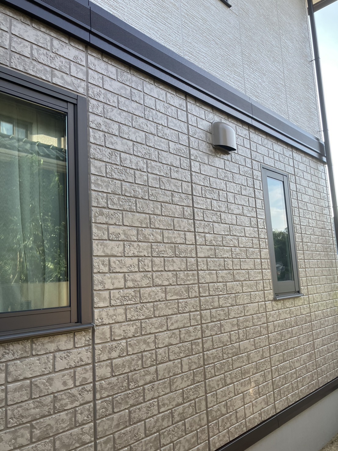 多彩色仕上がり　外壁塗装