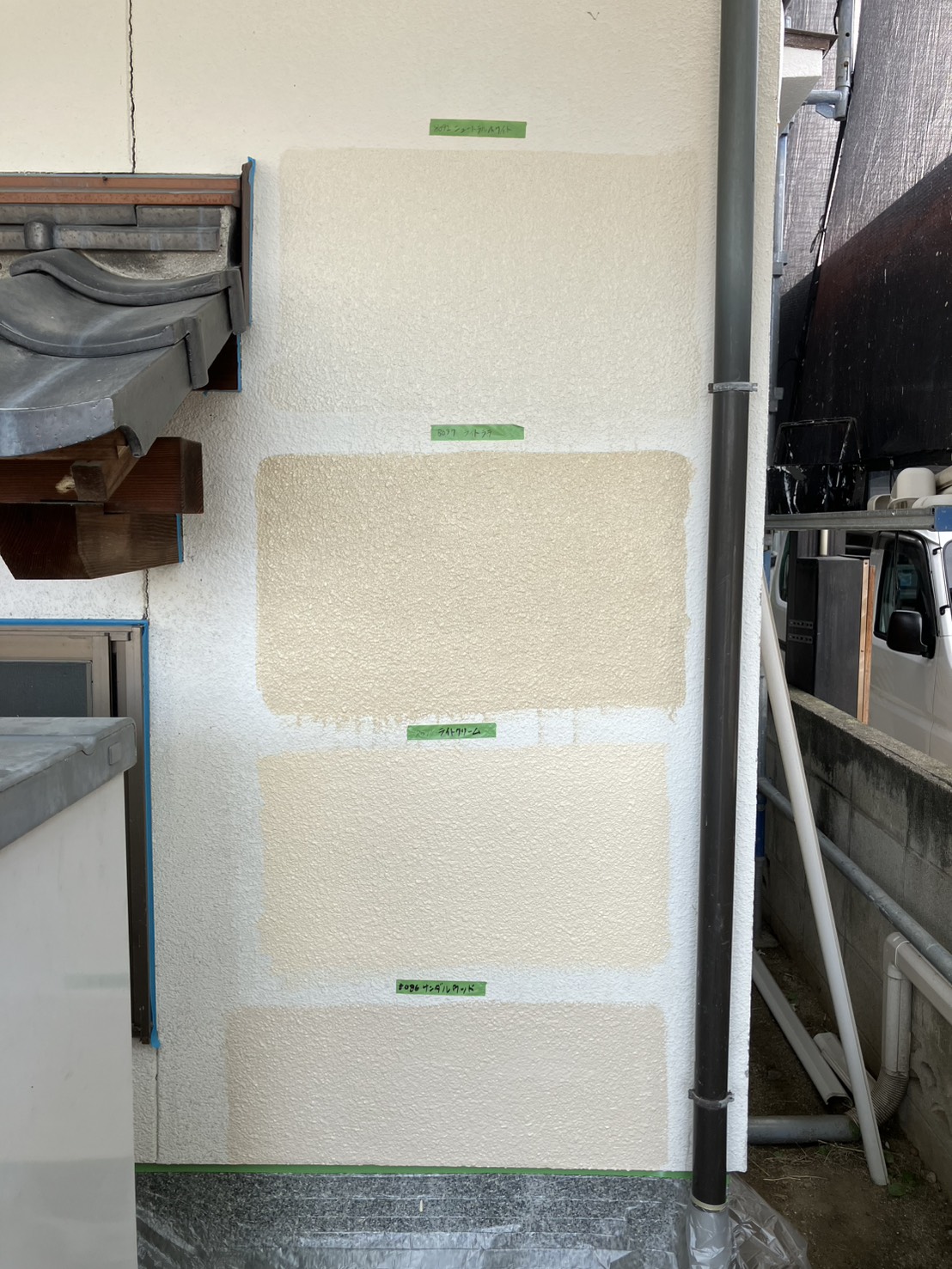 外壁塗装　試し塗り