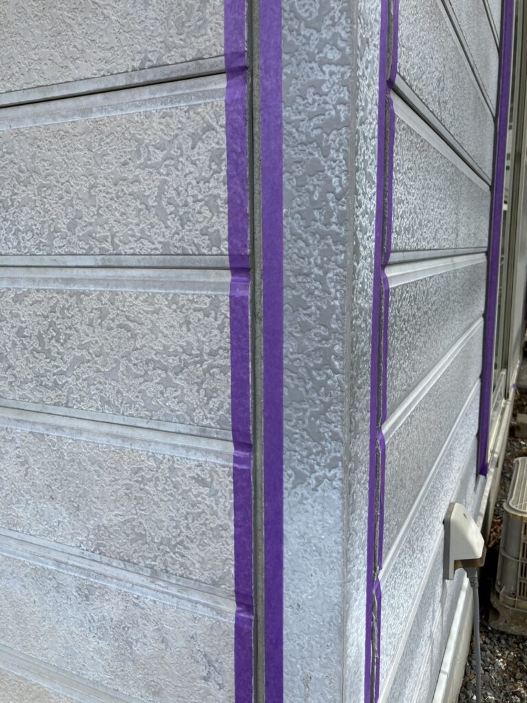 外壁塗装　目地シーリング打ちかえ