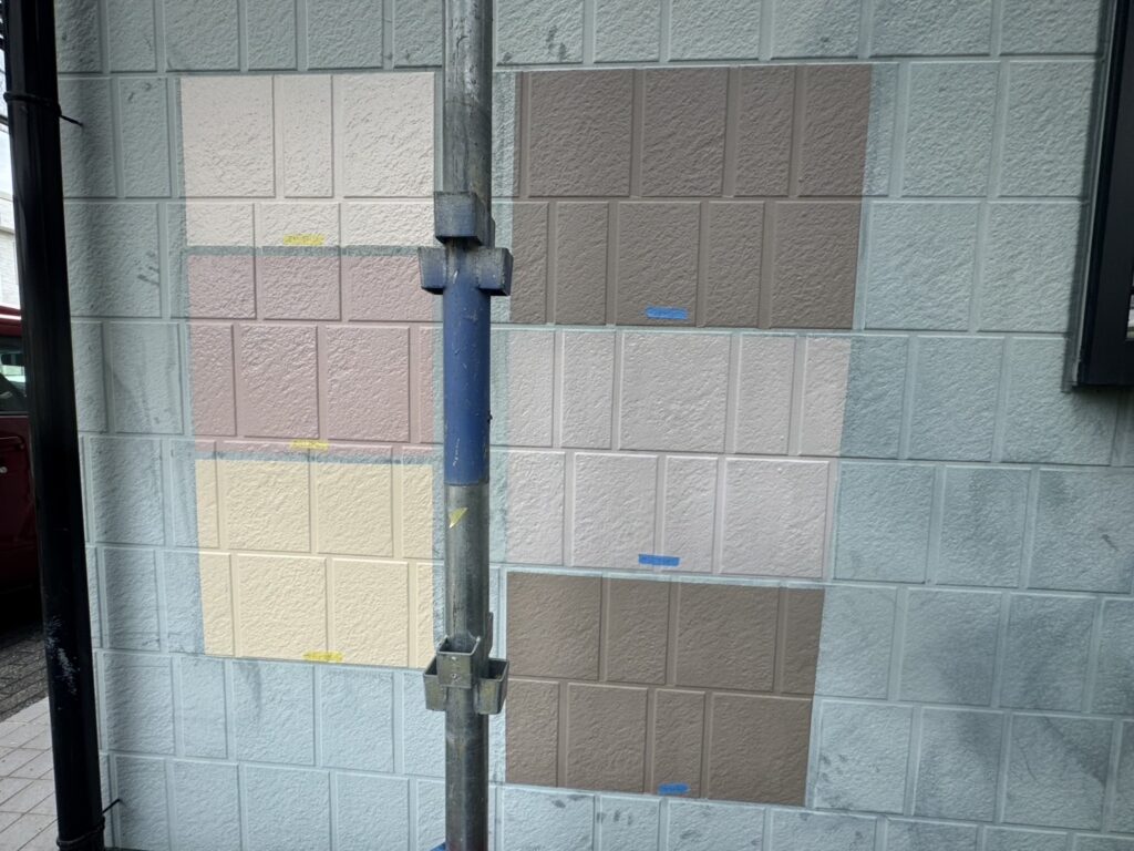 外壁塗装　試し塗り