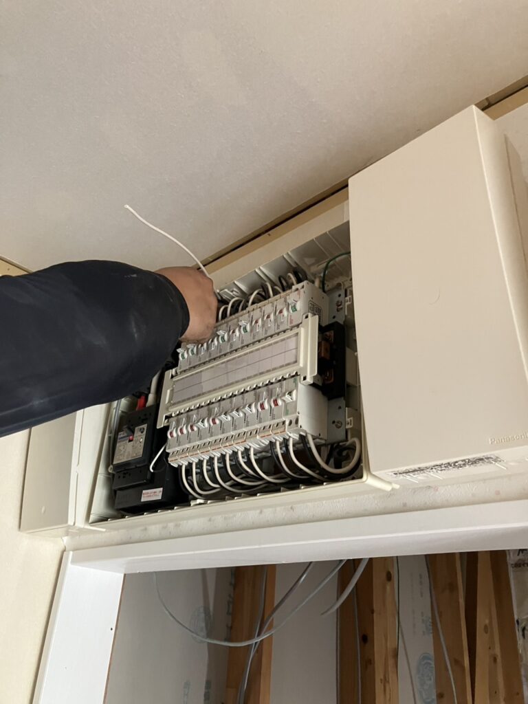 分電盤　回路増設