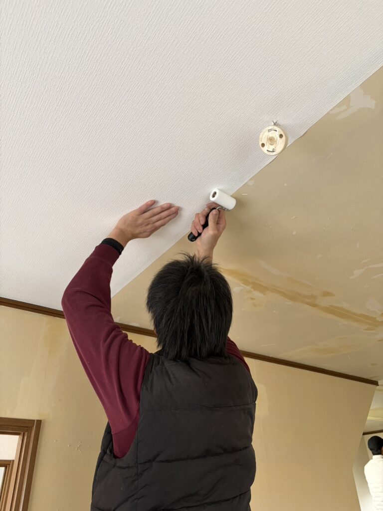 LDK　クロス張り替え