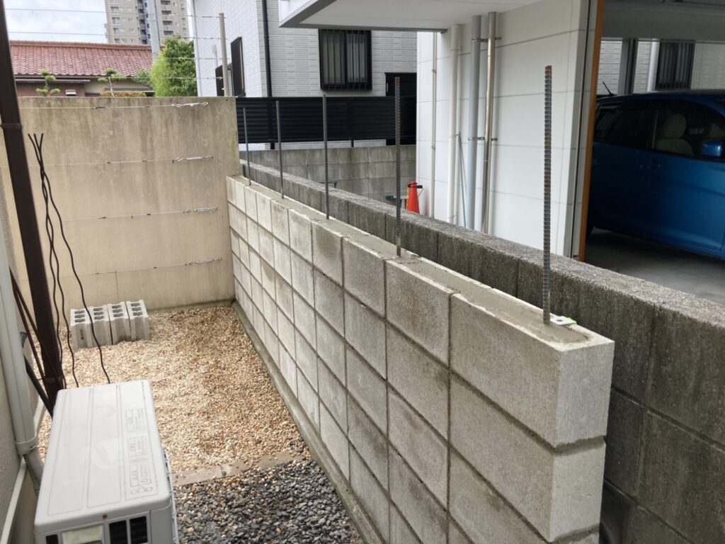 外構工事　ブロック積み