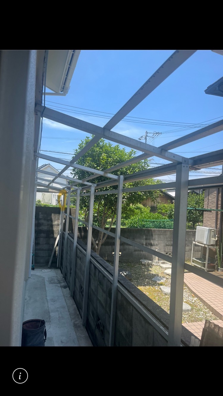 テラス 波板屋根張り替え